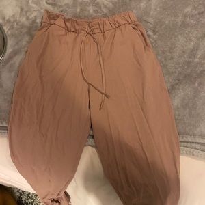 Brand new lululemon joggers